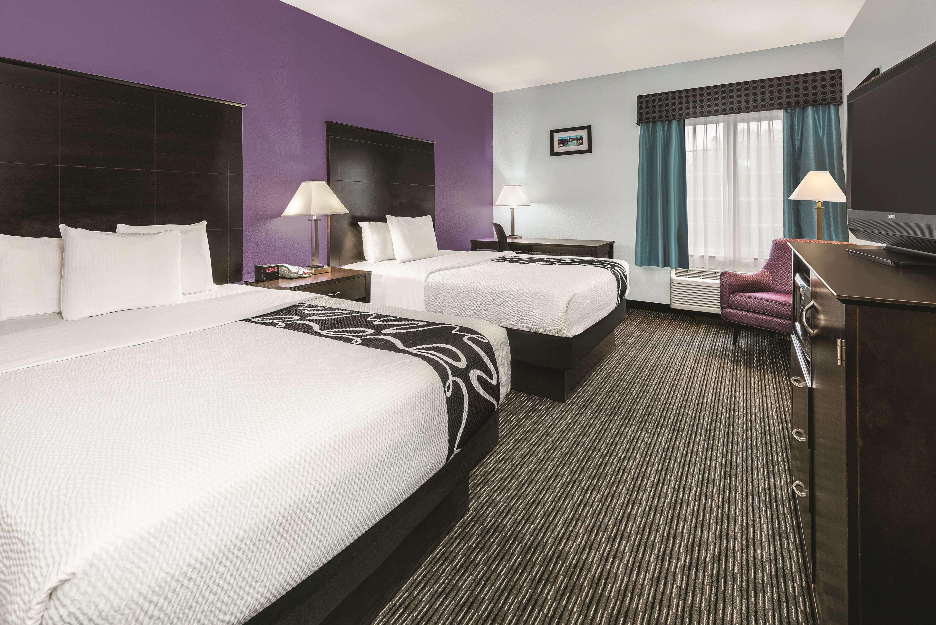 La Quinta By Wyndham San Antonio The Dominion Hotell Exteriör bild