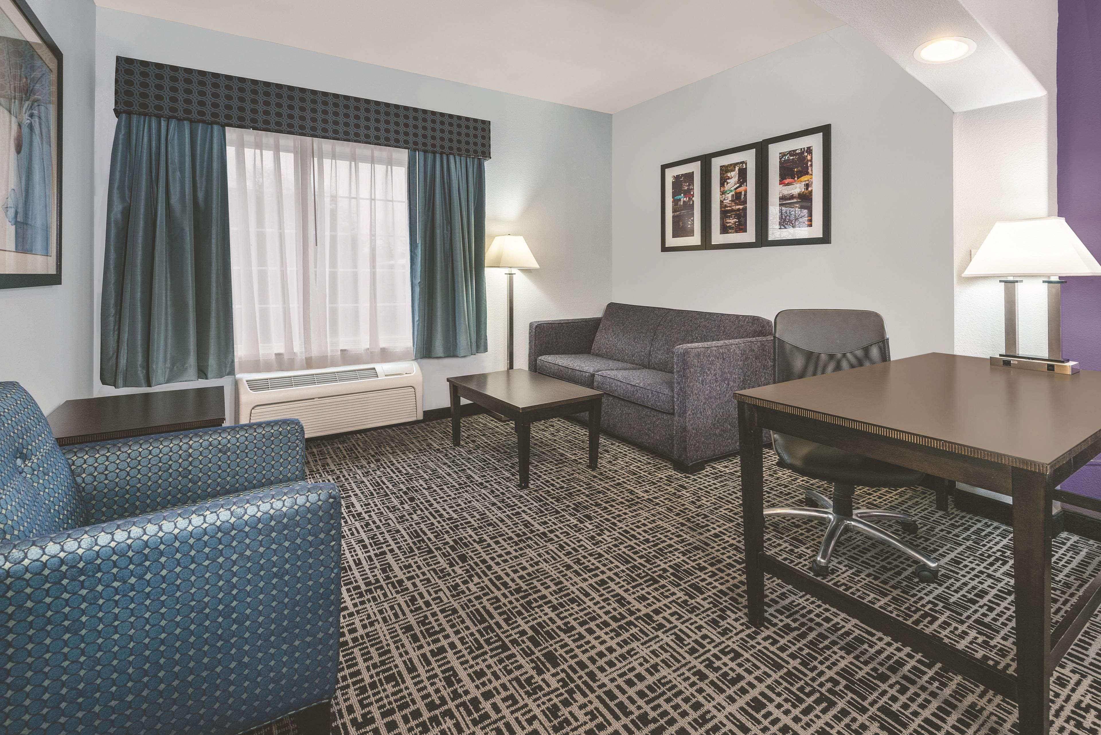 La Quinta By Wyndham San Antonio The Dominion Hotell Exteriör bild