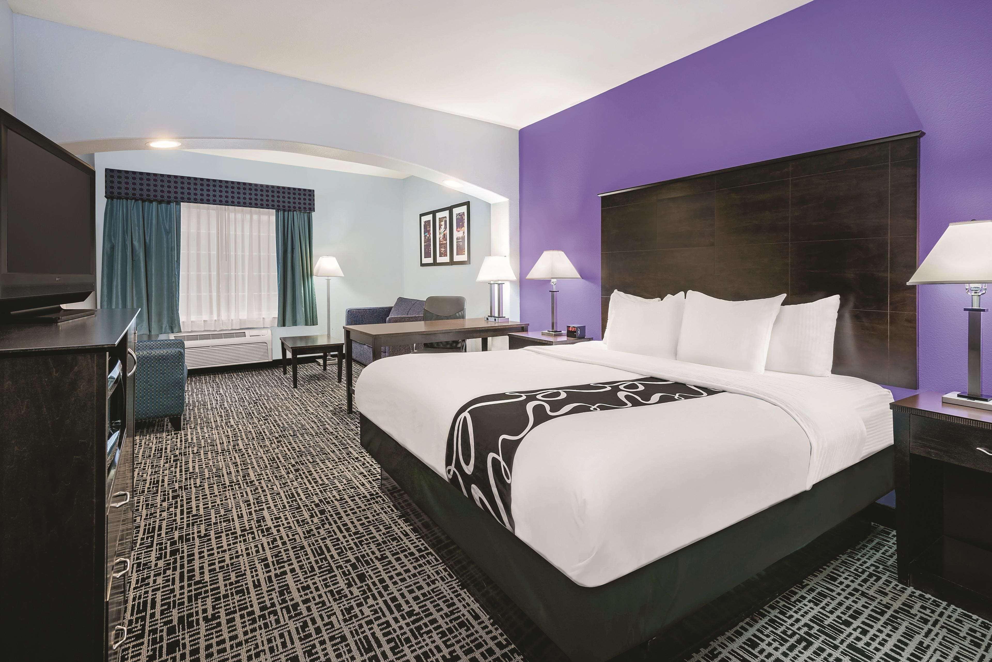 La Quinta By Wyndham San Antonio The Dominion Hotell Exteriör bild