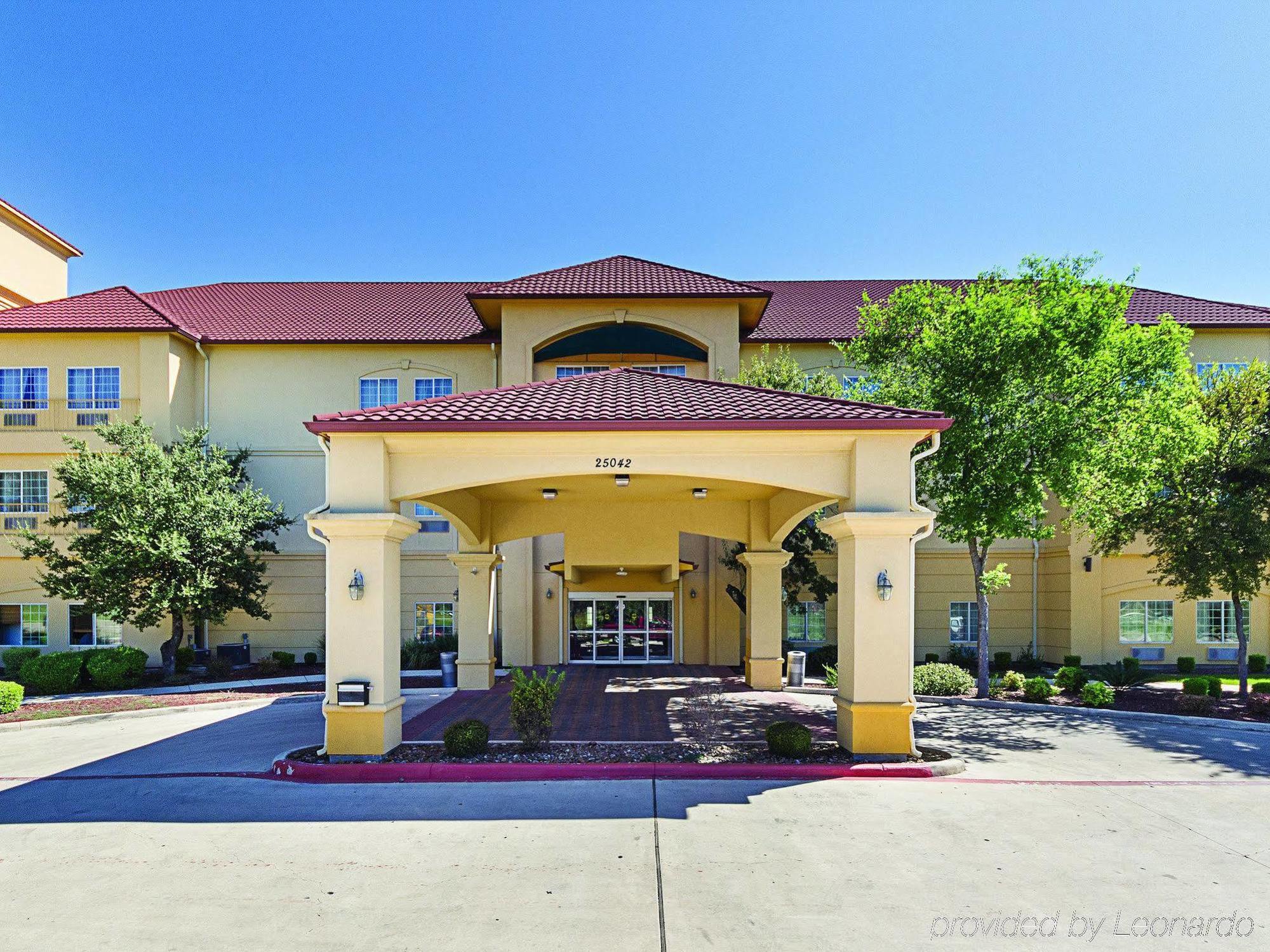 La Quinta By Wyndham San Antonio The Dominion Hotell Exteriör bild