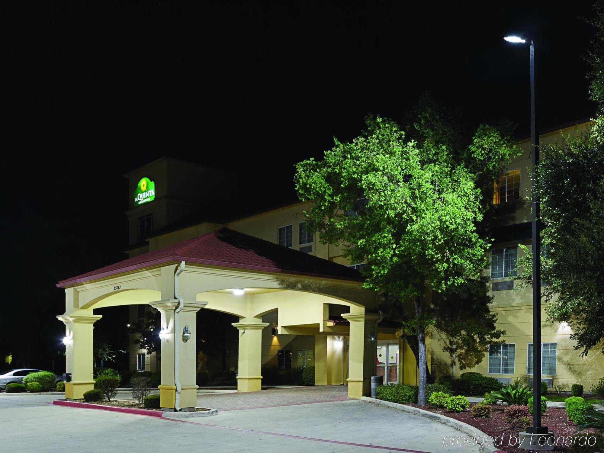 La Quinta By Wyndham San Antonio The Dominion Hotell Exteriör bild